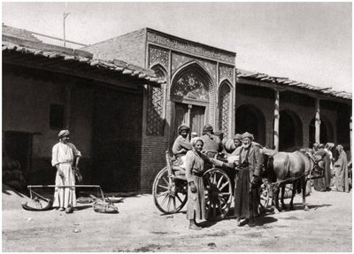 Smilende ansigter, Irak, 1925 af A. Kerim