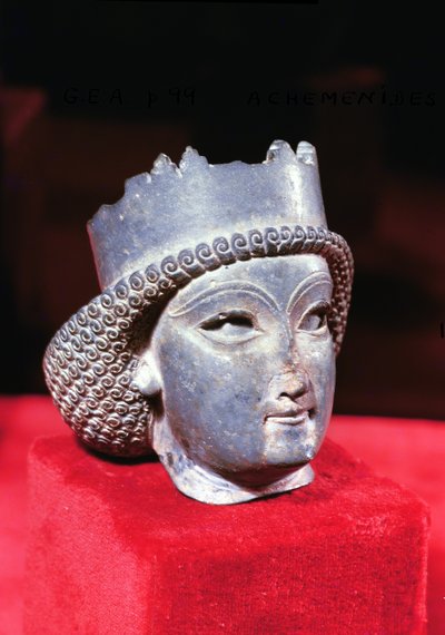 Hoved af en prins, fra Persepolis, 5.-4. århundrede f.Kr. lapis lazuli se også 226189 af Achaemenid