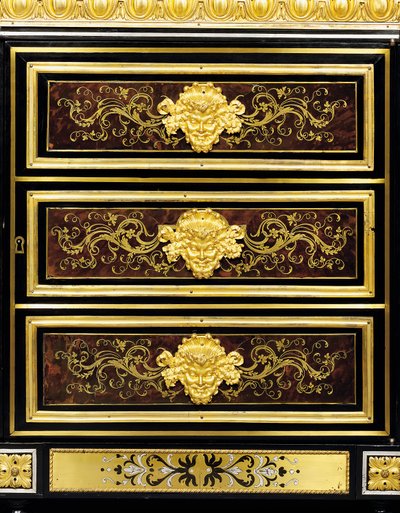 Detalje af et Late Louis XVI ormolu-monteret boulle-marquetry sideskab af Adam (attr. to) Weisweiler