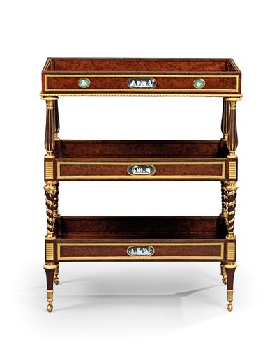 Sen Louis XVI ormolu og cameo-monteret burr taks træ og mahogni bord travailleuse (ormolu, taks og mahogni) af Adam Weisweiler