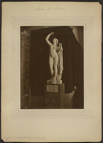 [„Sappho beder guderne om inspiration“ af Pradier / Musée du Louvre] af Adolphe Braun