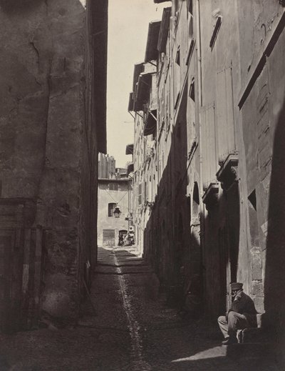 Renovering af den gamle by i Marseille, Rue Caves de l