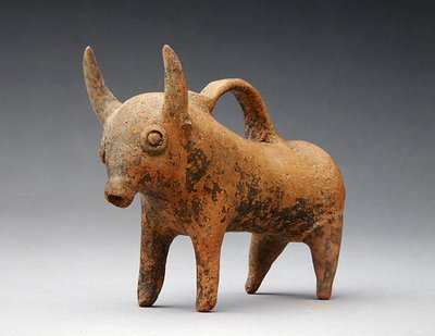 Krukke i form af en okse, ca. 1575-1400 f.Kr. (keramik) af Age Bronze
