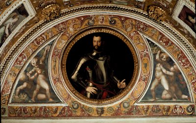 Portræt af Cosimo I de Medici, storhertug af Toscana og far til Francesco I (maleri på skifer af Agnolo (after) Bronzino