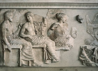 Poseidon, Apollo, Artemis og Afrodite repræsenteret på Parthenons østfrise af Alcamenes (attr. to)