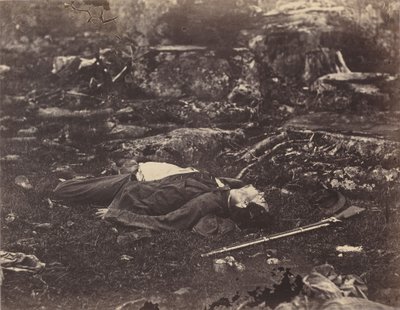 En skarpskyttes sidste søvn, Gettysburg, Pennsylvania af Alexander Gardner