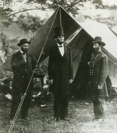 Abraham Lincoln med Allan Pinkerton og generalmajor John A. McClernand, 1862 af Alexander Gardner