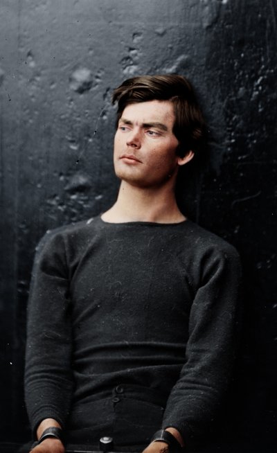 Lewis Powell i håndledsjern ombord på USS Saugus, 1865 af Alexander Gardner