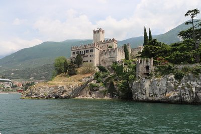 Malcesine af Alexandra Joseph