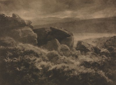 Kameraarbejde: Regn fra bakkerne, 1905. af Alfred Horsley Hinton