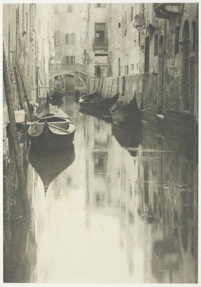 En venetiansk kanal af Alfred Stieglitz