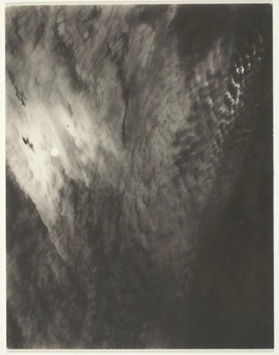 Tilsvarende, fra Set A Third Set, Print 7, 1929. af Alfred Stieglitz