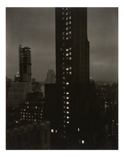 [Fra mit vindue på Shelton, nord] af Alfred Stieglitz