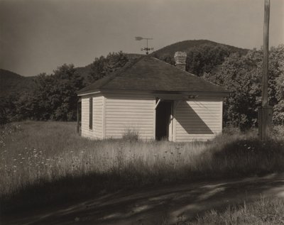 Little House, Lake George af Alfred Stieglitz
