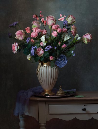 Elegant blomsterarrangement af Alina Lankina