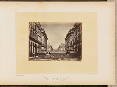 Barricade des Fédérés, place Vendôme og rue Castiglione. af Alphonse J. Liébert