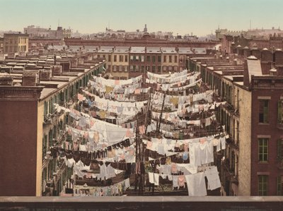 En mandagsvask, New York City af American 20th Century, Detroit Photographic Company