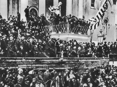 Abraham Lincolns anden indvielse, 4. marts 1865 (s/h-foto) af American Photographer (after)