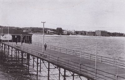 Old Orchard Beach, Maine: Udsigt fra havmolen (s/h foto) af American Photographer (after)