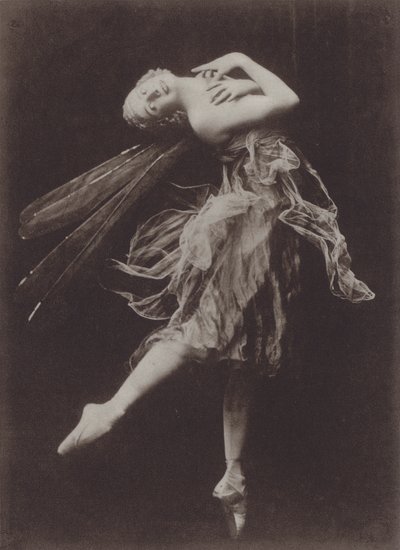 Anna Pavlova i The Dragon Fly (s/h-foto) af American Photographer