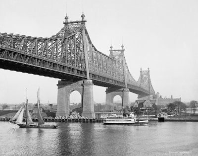Blackwells Island (dvs. Queensboro) Bridge, New York, N.Y., 1910-20 af American Photographer