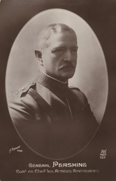 General John J Pershing (s/h-foto) af American Photographer