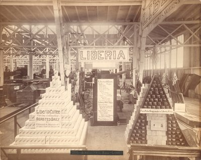 Liberia sæbe- og kaffeudstilling, Agricultural Hall, Philadelphia Centennial Exhibition, 1876 (albumin print) af American Photographer