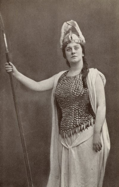 Lillian Nordica, som Brunnhilde, i "Die Walkure" (s/h-foto) af American Photographer
