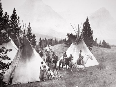 Native American Teepee Camp, Montana, ca. 1900 (s/h-billede) af American Photographer