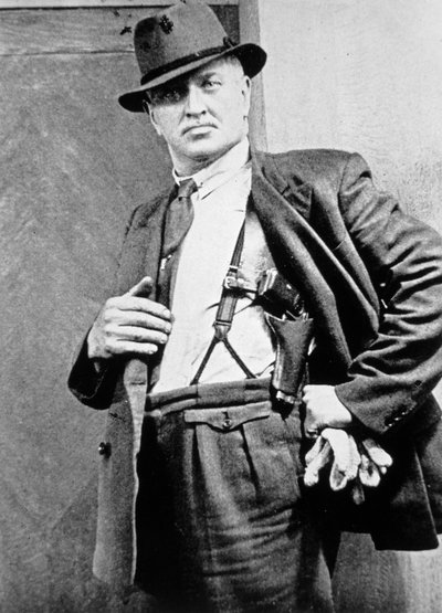 New York Police Detective, ca. 1920 (s/h-foto) af American Photographer