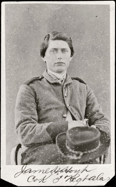Portræt af en soldat (s/h-foto) af American Photographer