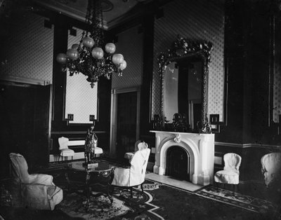 Det Hvide Hus interiør, det gamle grønne værelse, præsidentens arbejdsværelse, 1860-80 af American Photographer