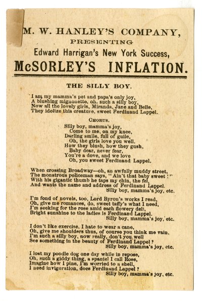 M.W. Hanleys Col præsenterer Edward Harrigans seneste N.Y. Success, McSorleys Inflation [teaterkort]. Verso, ca. 1882 (litografi [fartkort]) af American School