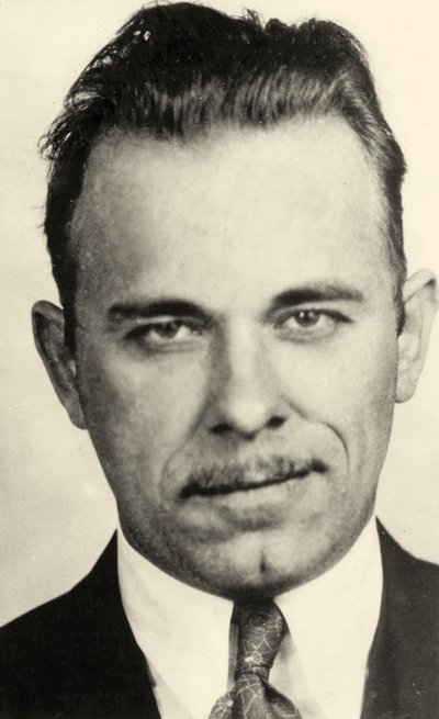 Portræt af John Dillinger (1903 - 34) af American School