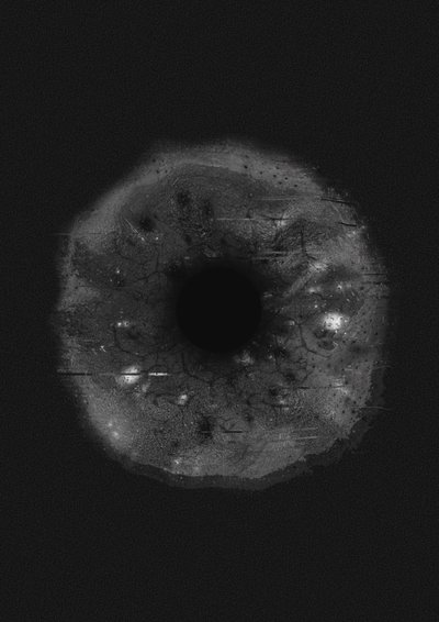 Kosmisk øje af Amy Louise Baker