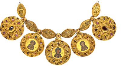 Halskæde med vedhæng, begyndelsen af 1100-tallet af Ancient Russian Art