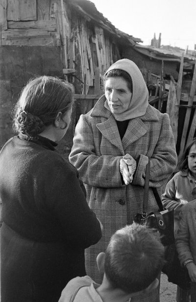 CROTONE - SENESTE OPDATERINGER MELLEM DAMER af Ando Gilardi