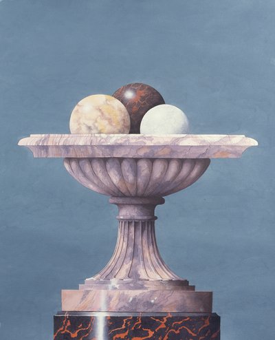 Marmorvase, hvide, sorte og gule marmorkugler af Andras Kaldor
