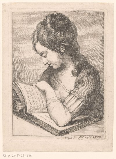 Ung kvinde læser ved et bord og hviler albuen på en bog af Angelica Kauffmann
