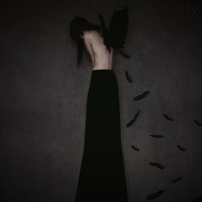 Den sorgfulde kvinde med vinger af Anja Matko