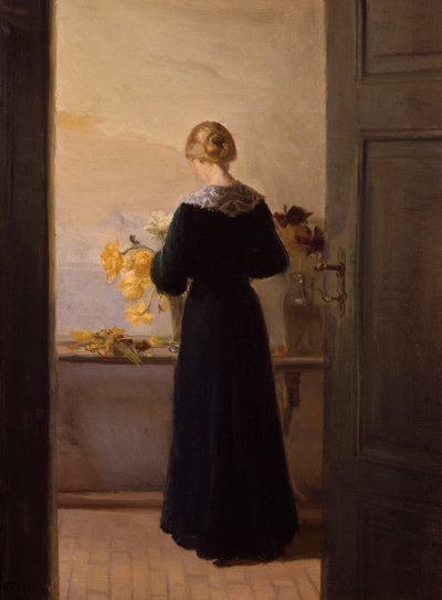 Pige arrangerer blomster af Anna Kirstine Ancher