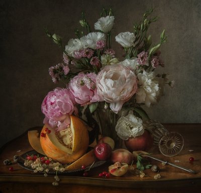 Elegant blomsterstilleben af Anna Petina