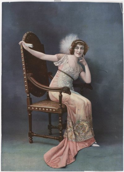 Les Modes, 1911: Aftenkjole (...) af Anonymous