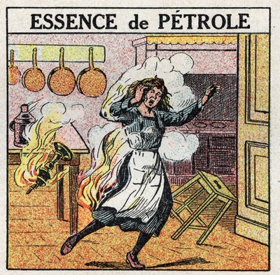 Lyskilder: en kvinde brød i brand, mens hun manipulerede en lampe med oliebenzin. Anonym illustration fra 1925. Privat samling. af Anonymous Anonymous