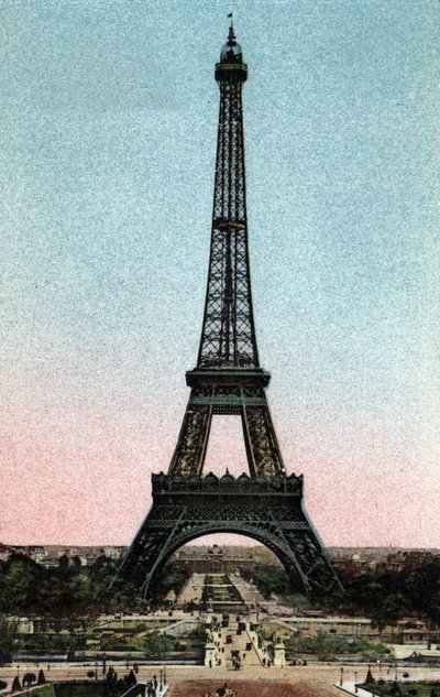 Paris: udsigt over Eiffeltårnet bygget mellem 1887 og 1889 af Gustave Eiffel (1832-1923). Fotografi af 1920 i "" Kunstnerisk Album"" af byen Paris. Privat samling. af Anonymous Anonymous