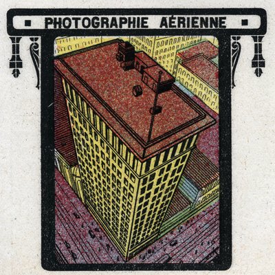 Fotografering: luftudsigt af en bygning. Anonym illustration fra 1925. Privat samling. af Anonymous Anonymous