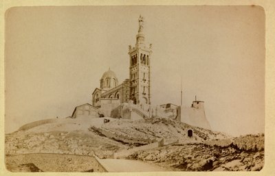 Byen Marseille og dens omgivelser omkring 1885 -1890: Notre Dame de la garde, Privat samling af Anonymous Anonymous