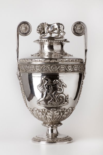 Storbritannien - Vase of the Lloyds Patriotic Fund (sølv af Anonymous Anonymous