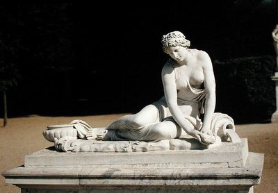 Nymfe med en skal, fra Parterre de Latone af Antoine Coysevox