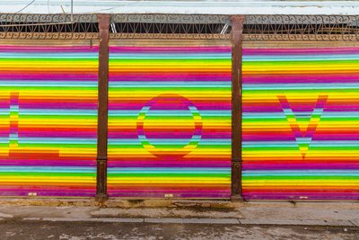 LOV(E), 2019 (digitalt fotografi) af Antonio Schubert